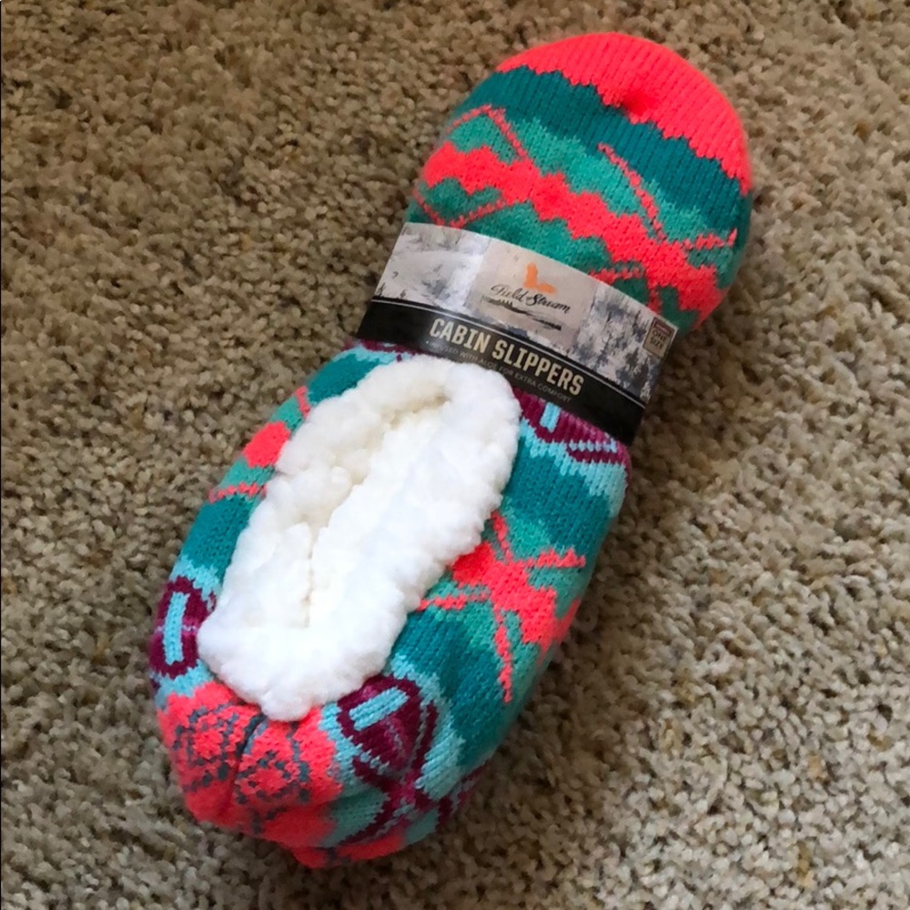 NWT Slippers